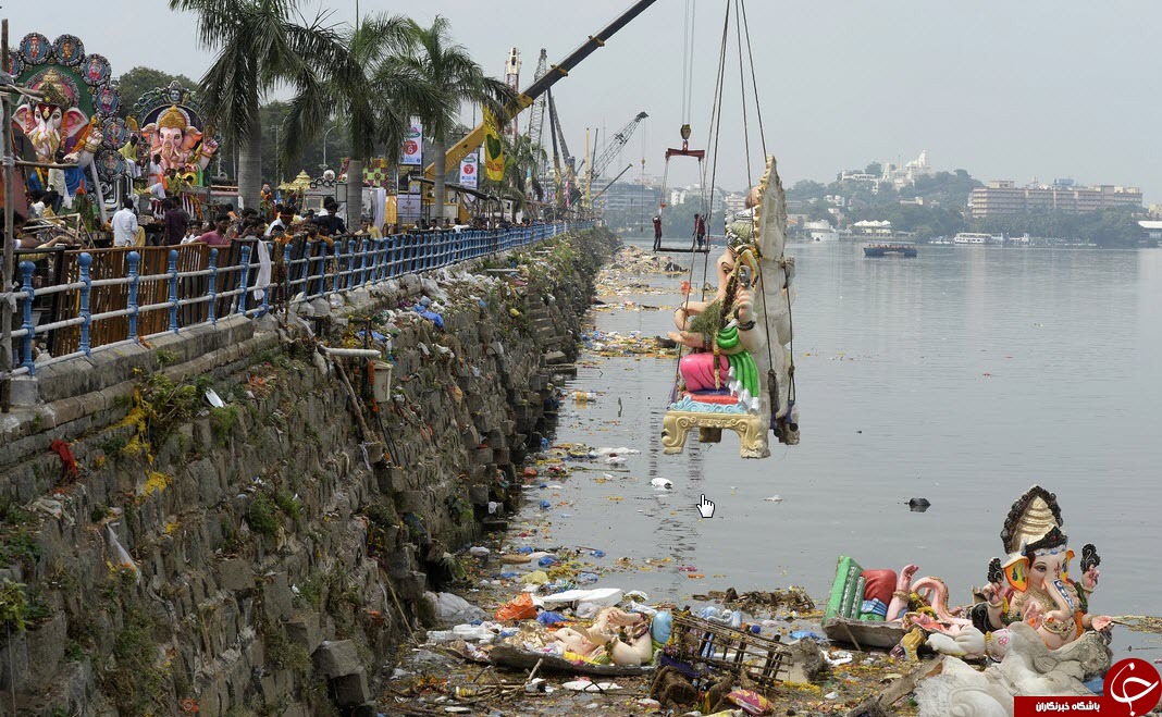 آسیبی که هندی ها هر ساله پس از جشنواره گانشا به محیط زیست می زنند+تصاویر