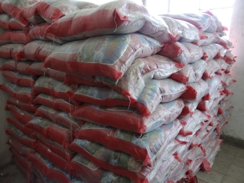 ۳۵ تن برنج احتکاری در کاشمر توزیع شد