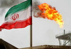 یک منبع آگاه در دولت هند: به پالایشگاه‌های هند نگفتیم واردات نفت از ایران را متوقف کنند