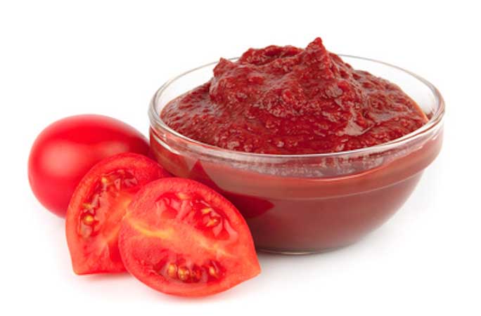 رونق صادرات رب گوجه فرنگی عامل اصلی گرانی/نرخ 18 هزار و 500 تومانی رب گوجه فرنگی غیر واقعی است