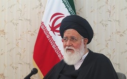 جبهه استکبار جهانی تمام توان خود را در عرصه اقتصادی علیه ایران به‌کار گرفته است
