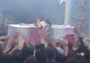 مراسم تشییع شهید محمد طاها اقدامی در «وزوان» + فیلم