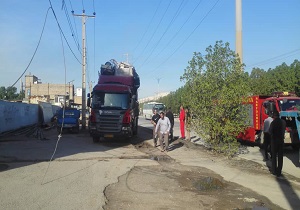 آتش گرفتن یک کامیون در کمربندی خرمشهر
