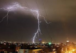 ادامه رگبار، رعد و برق و وزش باد در خوزستان