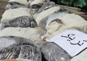 کشف بیش از ۹۰ کیلوگرم تریاک در عملیات مشترک پلیس آباده و اصفهان