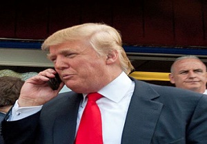 مکالمات تلفنی ترامپ شنود می‌شود