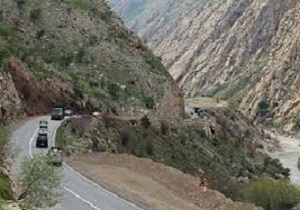 جاده خرم آباد - معمولان قابل تعمیر و بازسازی نیست
