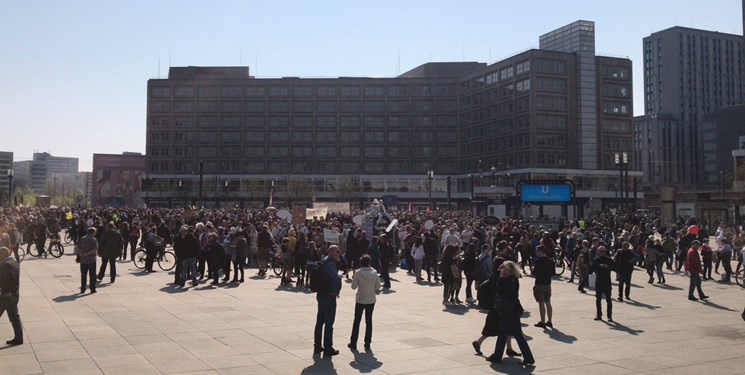 مردم آلمان در اعتراض به افزایش اجاره‌بهای مسکن تظاهرات کردند