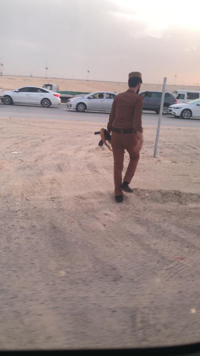 حمله افراد مسلح به نیرو‌های پلیس عربستان