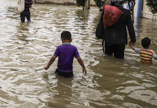 ارسال کمک‌های سیرجان به سیل زدگان خوزستان