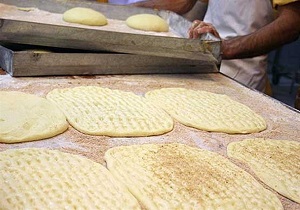 جمع آوری ۵۰۰ کیلوگرم آرد غیر مرتبط با نوع پخت نان در قروه