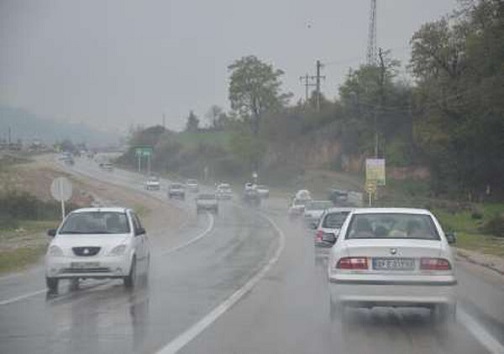 توصیه پلیس راه به رانندگان در جاده های بارانی