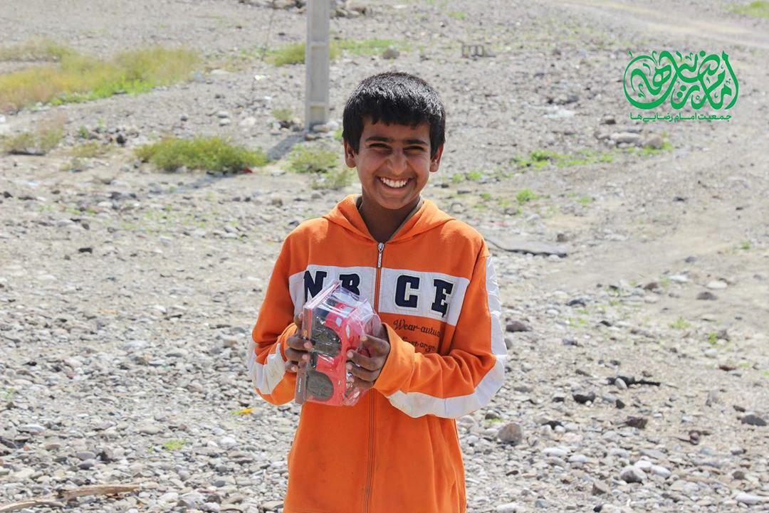 ویدئویی از خوشحالی کودکان سیستان و بلوچستانی در مناطق سیل‌زده