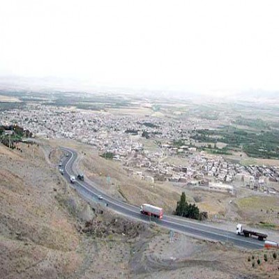 مسیر رفت و برگشت گردنه اسدآباد جدا می‌شود