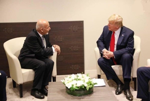 دیدار و گفتگوی «اشرف غنی» و «ترامپ» در سوئیس