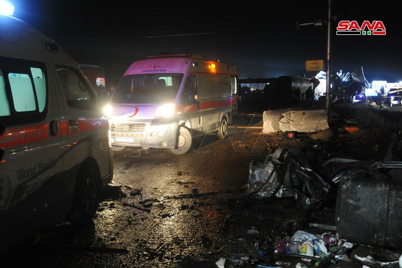 ۱۳۰ کشته و زخمی بر اثر تصادف خونین اتوبوس زوار در سوریه+ تصاویر
