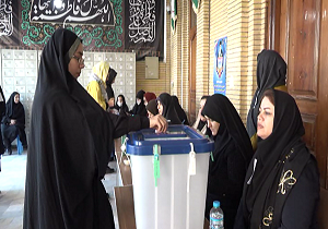 حضور اقشار مختلف مردم اردبیل در پای صندوق‌های رای+ تصاویر