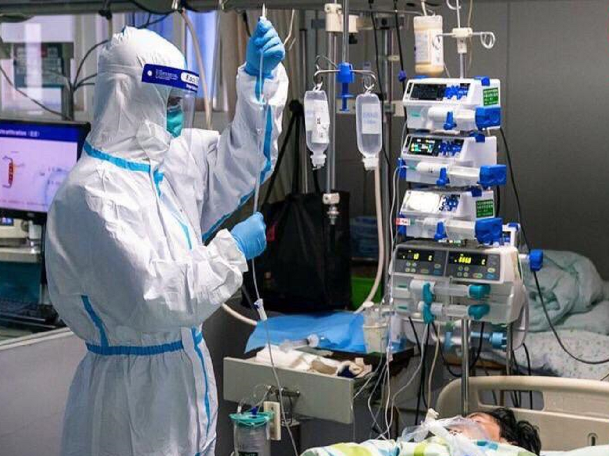 ارسال تجهیزات ضد کرونا برای پرستاران و پزشکان به دانشگاه‌های علوم پزشکی