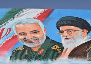 اجرای نقاشی دیوار ۳ بعدی مقام معظم رهبری و سردار شهید سلیمانی در اهواز