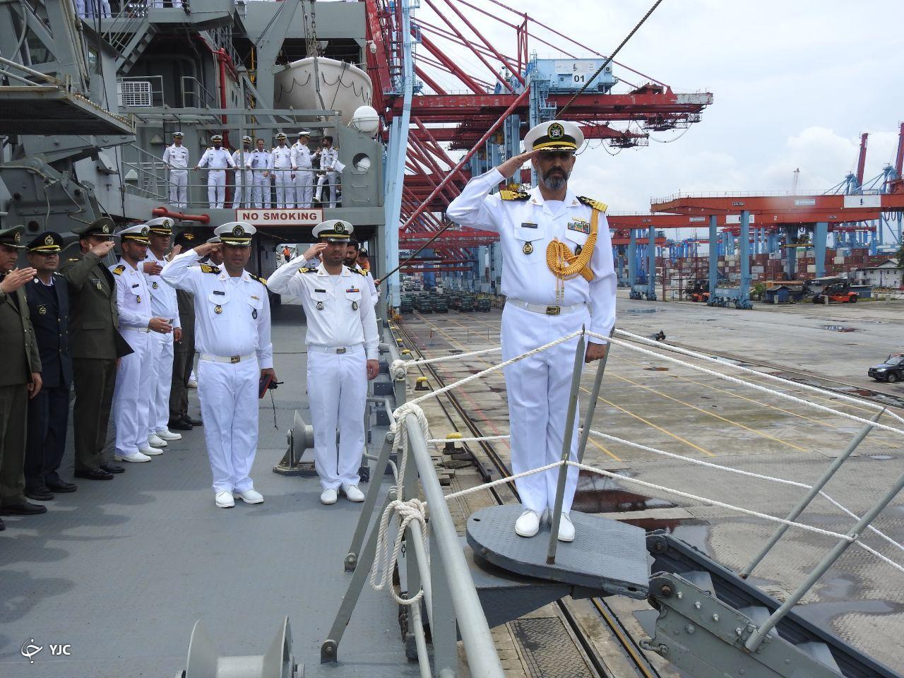 ناوگروه شصت و ششم نیروی دریایی ارتش در بندر جاکارتا پهلو گرفت