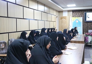 برگزاری دوره آموزشی ضمن خدمت خود مراقبتی ویژه بانوان هلال احمر استان یزد