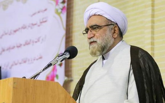 پیوند بین مردم ایران و عراق به برکت عتبات عالیات ناگسستنی است