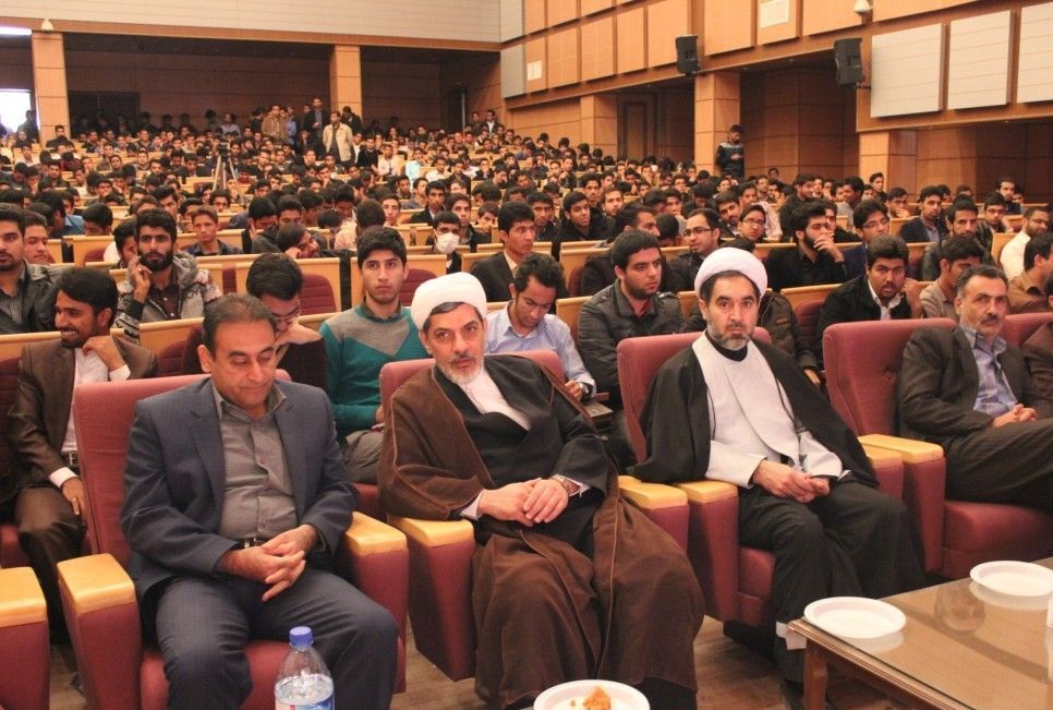 دانشگاه فرهنگیان کرمان کمبود هیئت علمی دارد