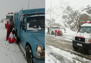 نجات خودرو‌های گرفتار در محور مهاباد – سردشت