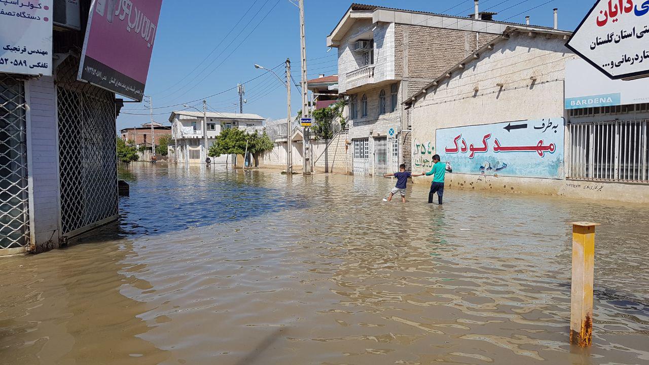 آخرین اخبار از مناطق سیل زده یکشنبه هشتم اردیبهشت/ روند ورودی آب به شهرستان آق قلا کاهش یافته است/ نوید خروج سیلاب از خوزستان تا هفته آینده +تصاویر