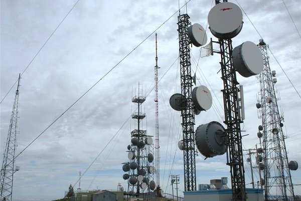 مسیر رادیویی آنتن دهی تلفن همراه در بخش زرین آباد تا اواخر هفته فعال می‌شود