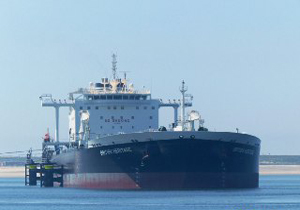 توقف نفتکش انگلیسی در خلیج فارس از بیم اقدام متقابل ایران
