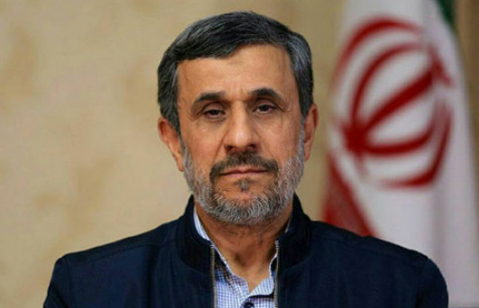 احمدی‎نژادِ بدون یار حریف می‎طلبد