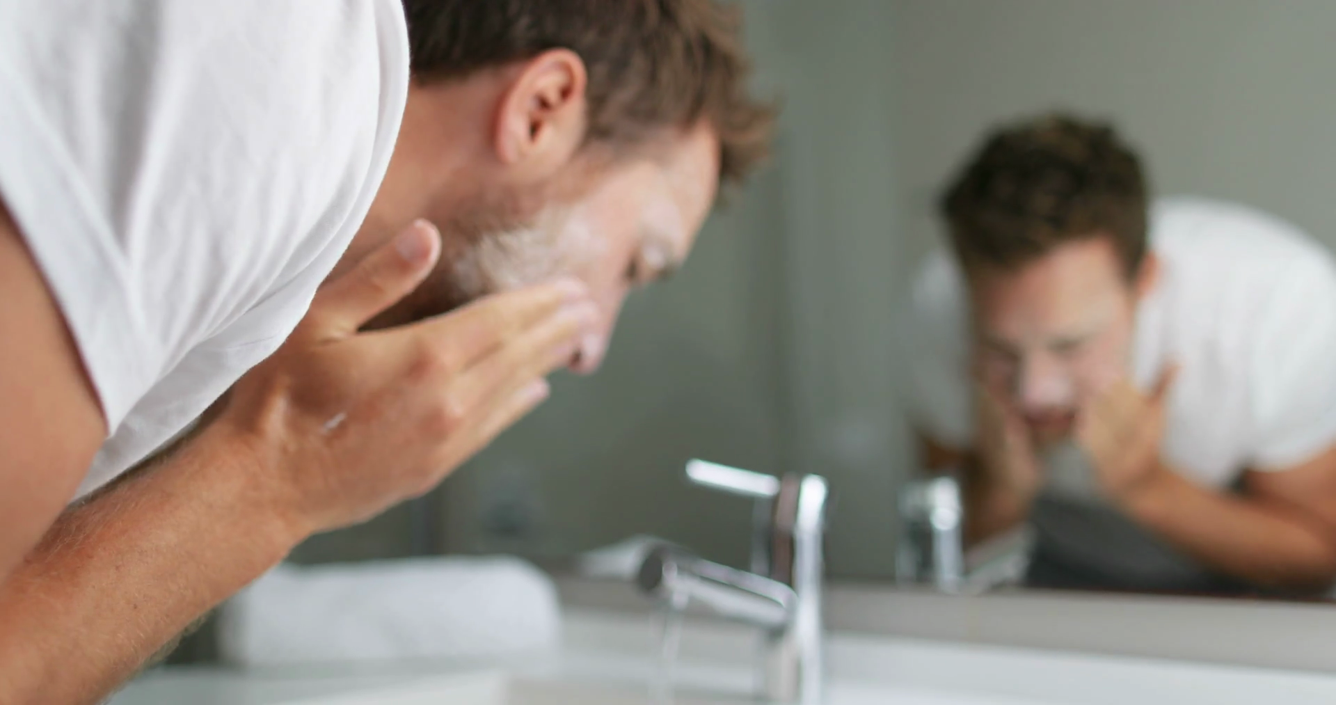 ۵ راهکار که پوستتان را مثل آینه شفاف می‌کند