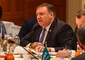 پمپئو: آمریکا با آن سرعتی که امیدوار بود به میز مذاکره با کره شمالی بازنمی‌گردد