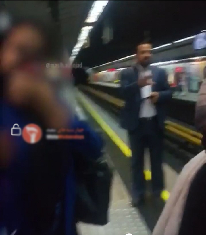 کشف حجاب سازمان‌یافته در مترو و تهدید گسترده آمر به معروف + تصاویر