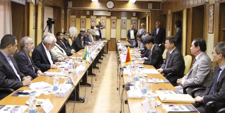 بادامچیان با تائو دیدار  کرد