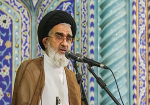اقامه نماز جمعه قم،فردا به امامت آیت الله سعیدی