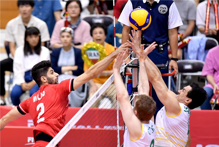 تیم ملی والیبال ایران ۳ - استرالیا ۱ /گام دوم جهانی با پرش از روی کانگورو‌ها / جوان‌ها بازهم گل کاشتند