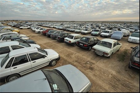 آغاز عملیات انتقال خودرو‌های پارک شده سطح شهر به پارکینگ‌های عمومی در مهران