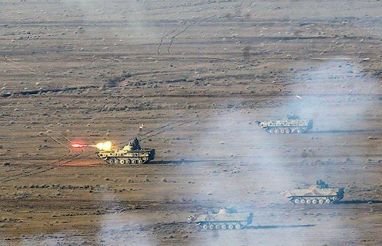 رزمایش غیرمترقبه نیروی زمینی ارتش؛ هجوم یگان‌های واکنش سریع ارتش آغاز شد + عکس