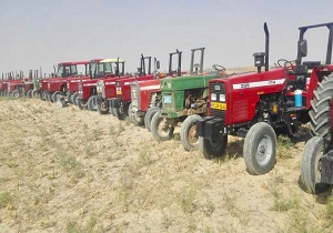 ۲۳۸دستگاه انواع تراکتور به کشاورزی سیستان وبلوچستان اضافه شد