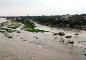هشدار وقوع سیل در نیکشهر/از ترددهای غیر ضروری در بستر رودخانه های فصلی خود داری شود