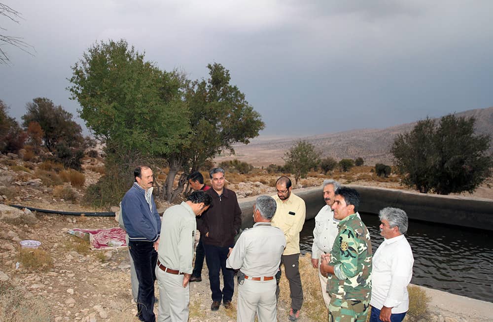 بازدید مدیرکل محیط زیست فارس از روند سرشماری سایت گوزن زرد ارسنجان