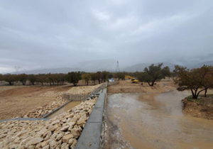 آبگیری بند سنگ ملاتی در کازرون