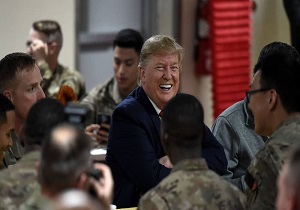 نظرسنجی: نیمی از نظامیان آمریکایی ترامپ را به عنوان فرمانده کل قوا قبول ندارند