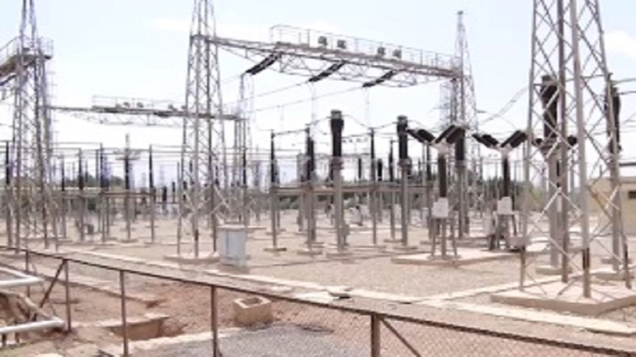 تحویل ۱۲۰ مگاوات برق نیروگاه اصفهان به شبکه سراسری