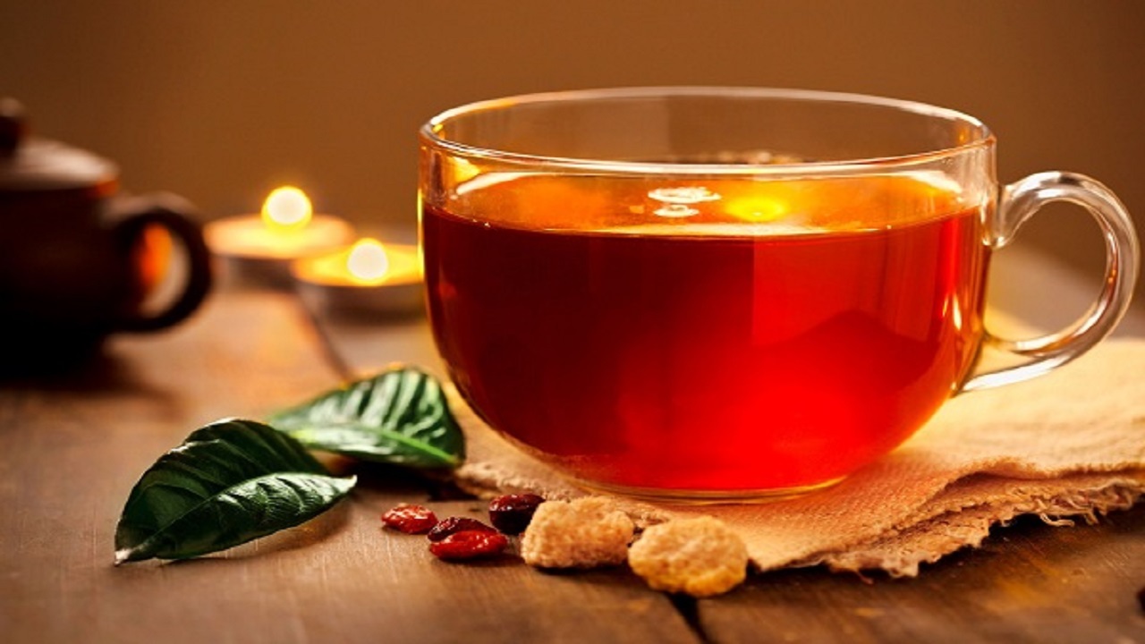 خواص جالب دم‌کردنی‌ها/ با مزایای نوشیدن ۵ لیوان چای برای سالمندان آشنا شوید