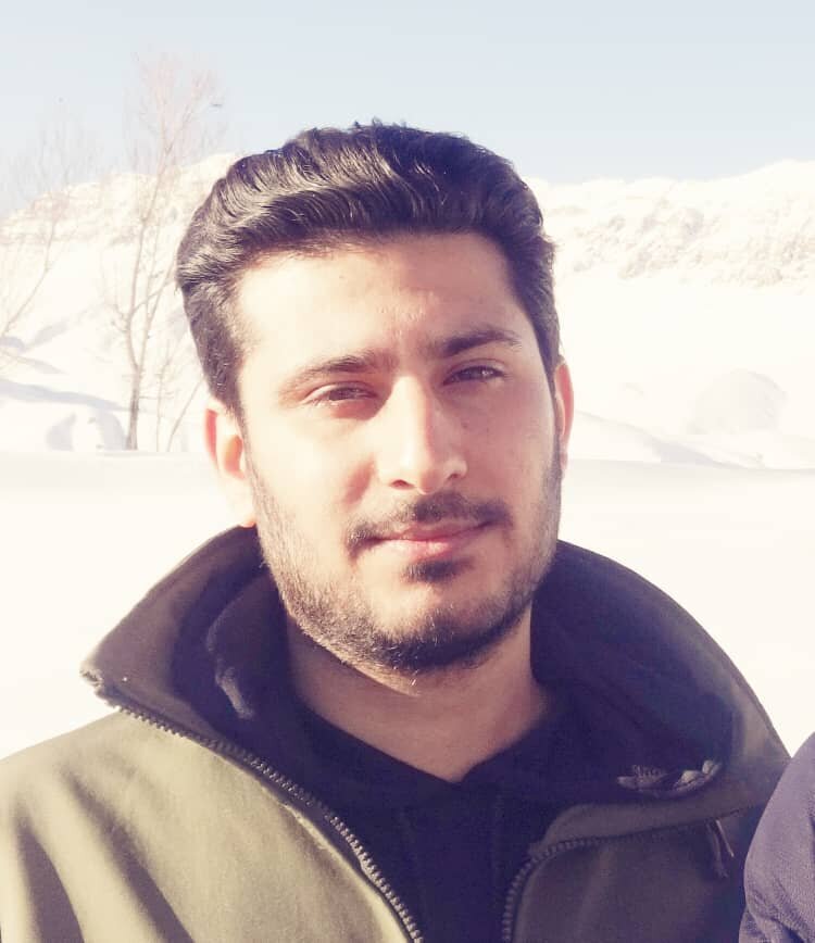 ناگفته های برادر جوان ترین محافظ سردار سلیمانی ؛ ماجرای شهیدی که در سوریه انتخاب شد