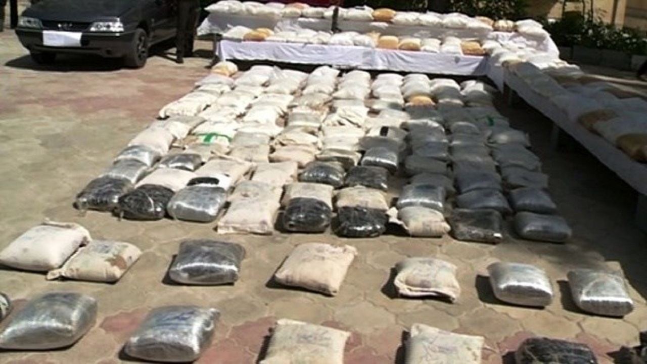 کشف یک تن و ۶۰۶ کیلو گرم انواع مواد مخدر در خراسان جنوبی