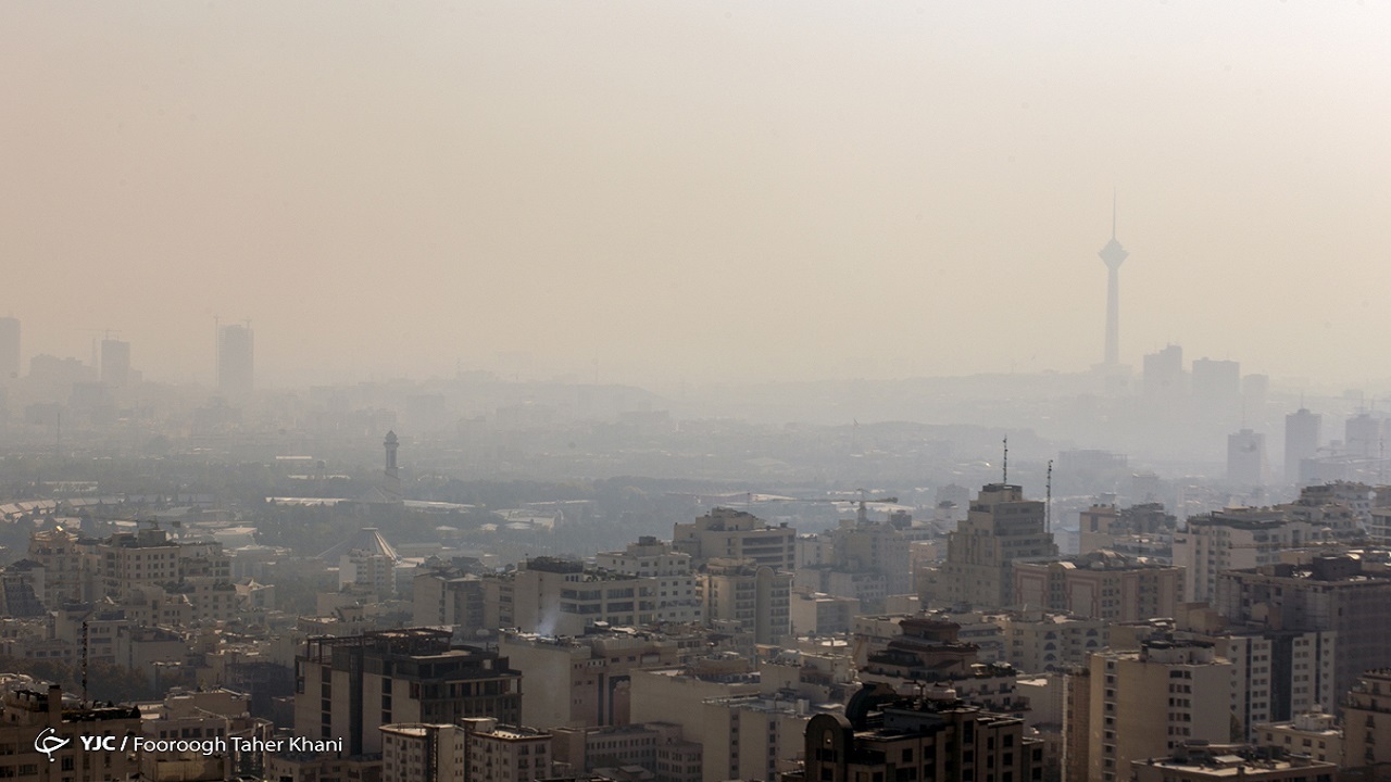آگاهی از میزان آلودگی هوای تهران در حین رانندگی / کدامیک از مناطق ۲۲ گانه تهران غلظت آلودگی هوای بیشتری دارد؟